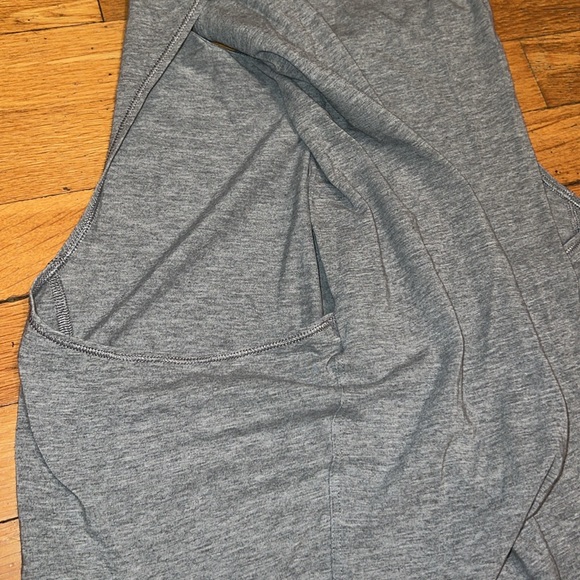 Lululemon Salutation To Savasana Dress in Grey, size 4/6 - Picture 10 of 14